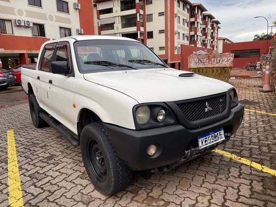 MITSUBISHI L200 2.5 GL 4X4 CD 8V TURBO DIESEL 4P MANUAL